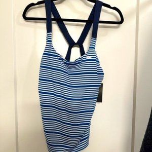 NWT - Women's Nike Tankini Top size L